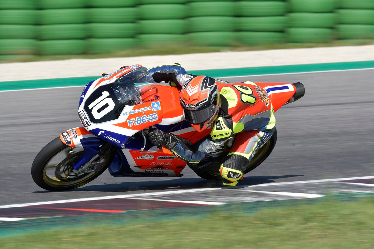 Heads Up On Motorcycle Helmet Laws In Australia – AMA Warehouse