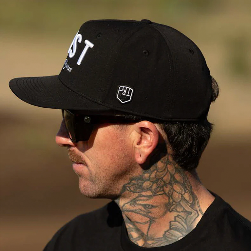 Fist - Corpo Snap Back