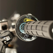 Fist - To The Moon Grip Donut