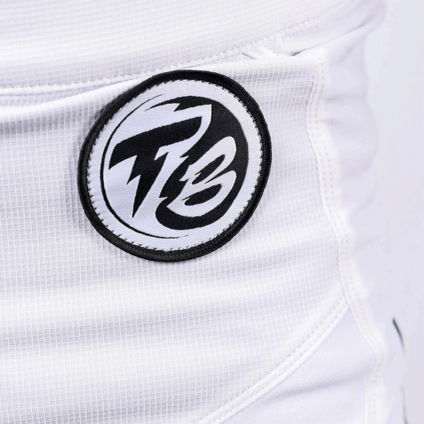 Fasthouse - Grindhouse & Sanguaro Cargo TB Island Hopping White LE Combo