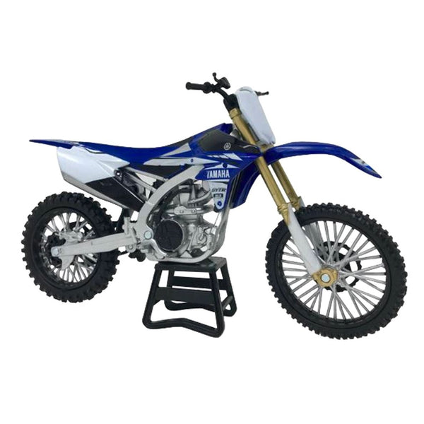 New Ray - 2017 Yamaha YZ450F 1.12 Scale Model