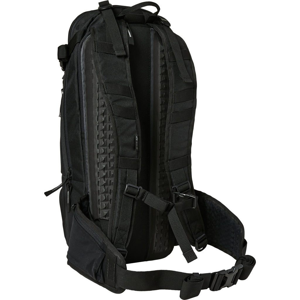 Fox - Utility 18L Black Hydration Bag