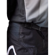 Fox - 2023 Youth 180 Leed Black/White Pants