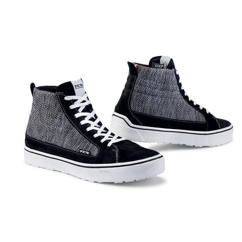 TCX - Street 3 Air Black/Grey Ride Shoes